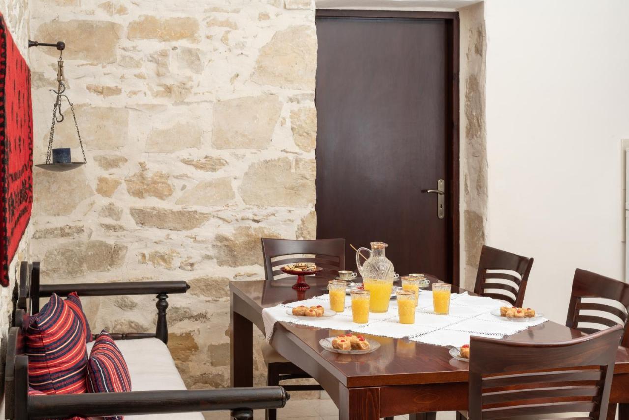 Zeus Traditional House Mitropolis  Εξωτερικό φωτογραφία