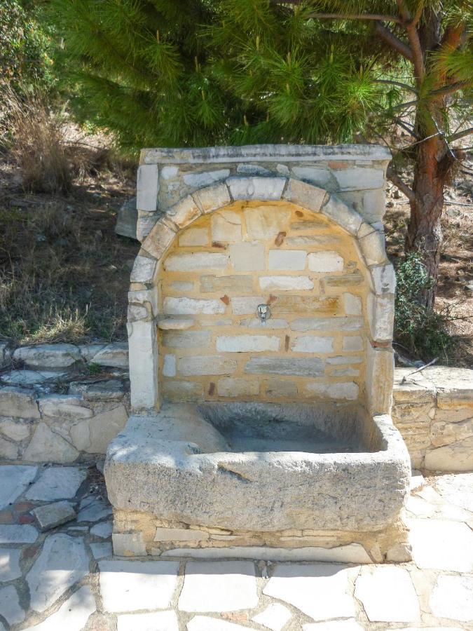 Zeus Traditional House Mitropolis  Εξωτερικό φωτογραφία